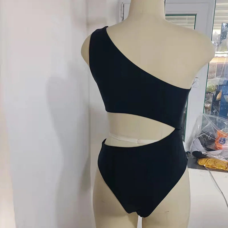 2023 Summer New Women's Swimsuit One Piece Bikini Cross Solid Shoulder Conservative One-piece Bikinis Y2k