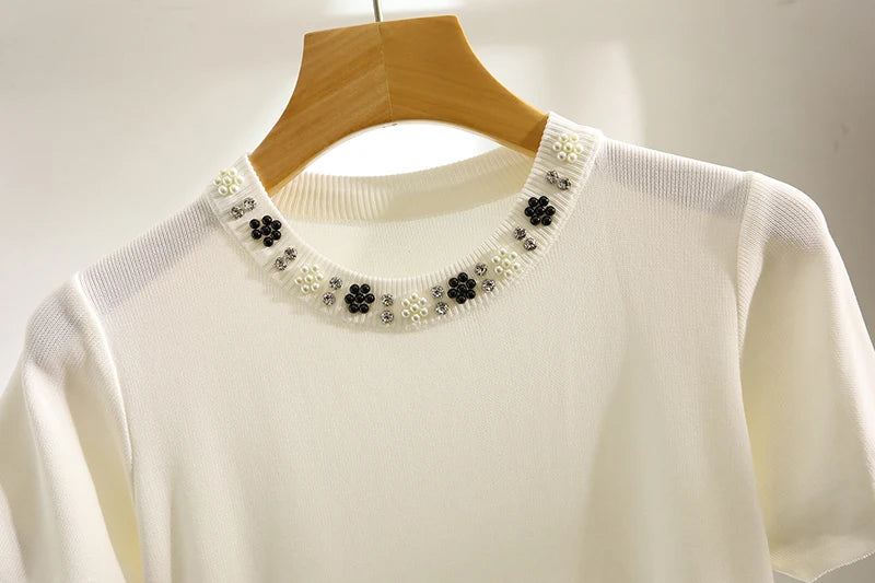2025 Korea Knitted T-shirt Women Top Solid Y2K Summer New Fashion Female Sleeveless Beading Casual Thin Tops White Black