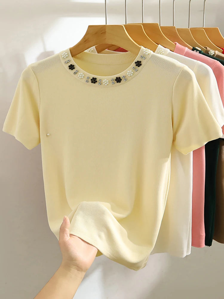 2025 Korea Knitted T-shirt Women Top Solid Y2K Summer New Fashion Female Sleeveless Beading Casual Thin Tops White Black
